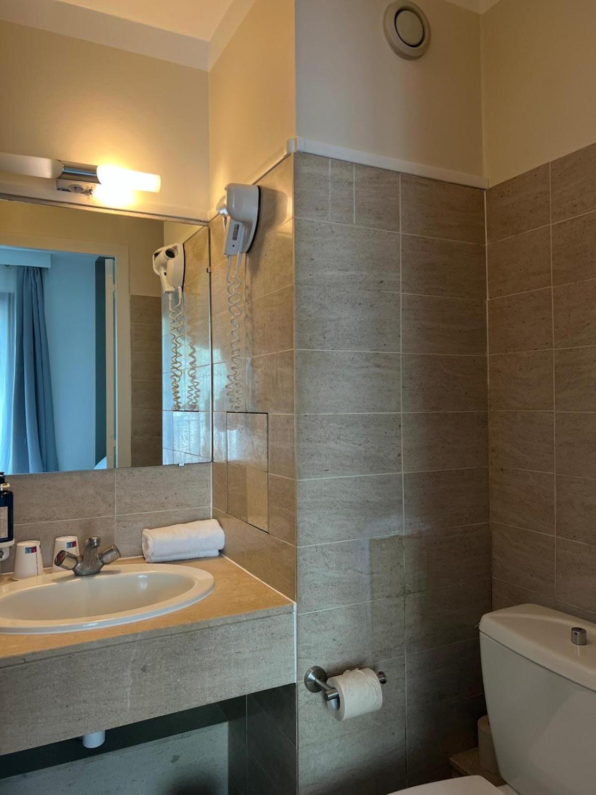 Hotel Beauquartier Montmartre Párizs Kültér fotó